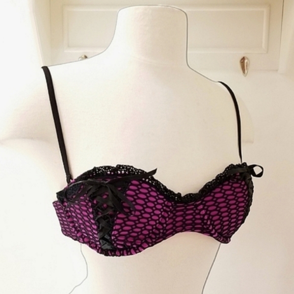 Beach Bunny Magenta & Black Fishnet Lace Corset Detail Balconette Bikini Top XS - Picture 3 of 15